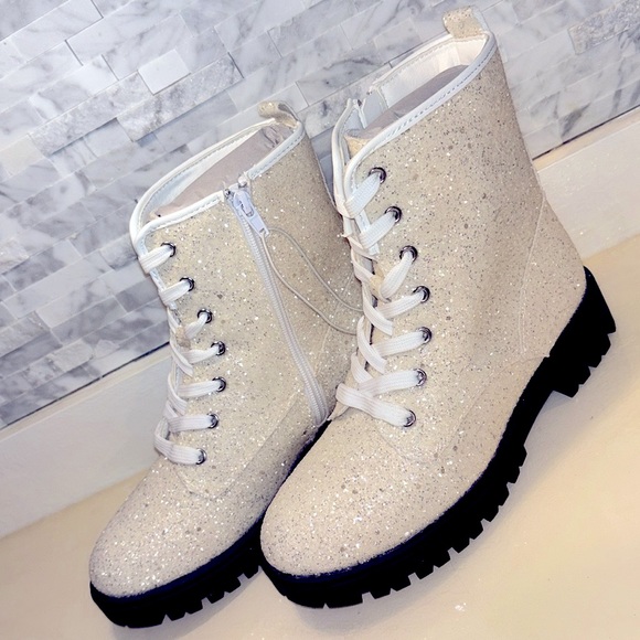 🆕 Portland Boot Co. Rare White Glitter Girls 5/Womens 7 Side-Zip Combat Boots - Picture 2 of 14